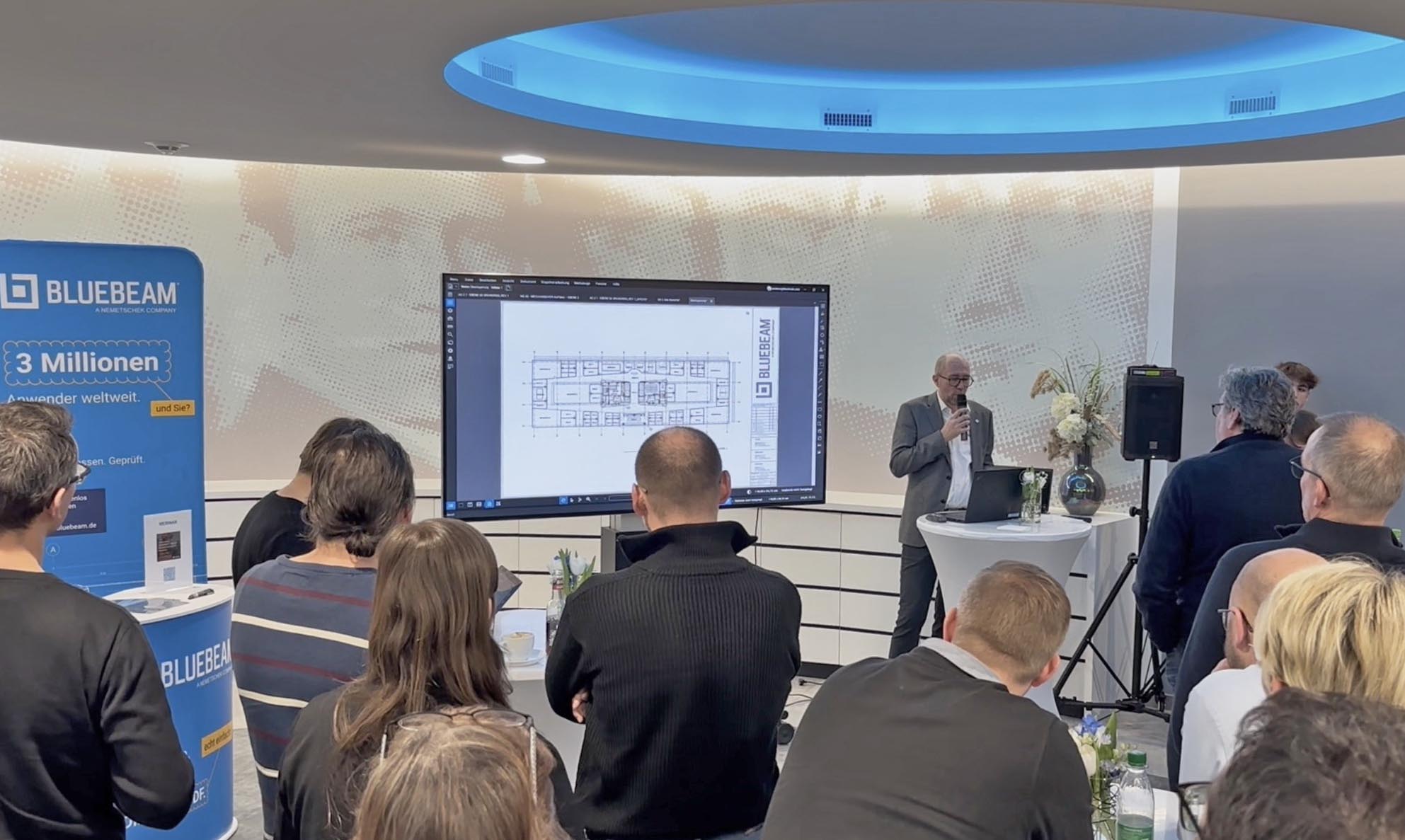 Oraca: Patrick Scheer stellt Bluebeams Revu vor. 